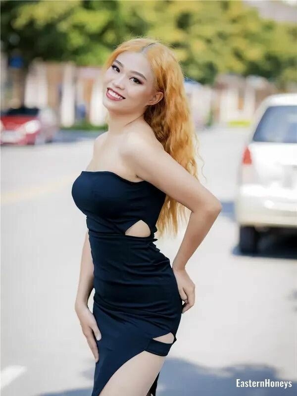 Anna, 22