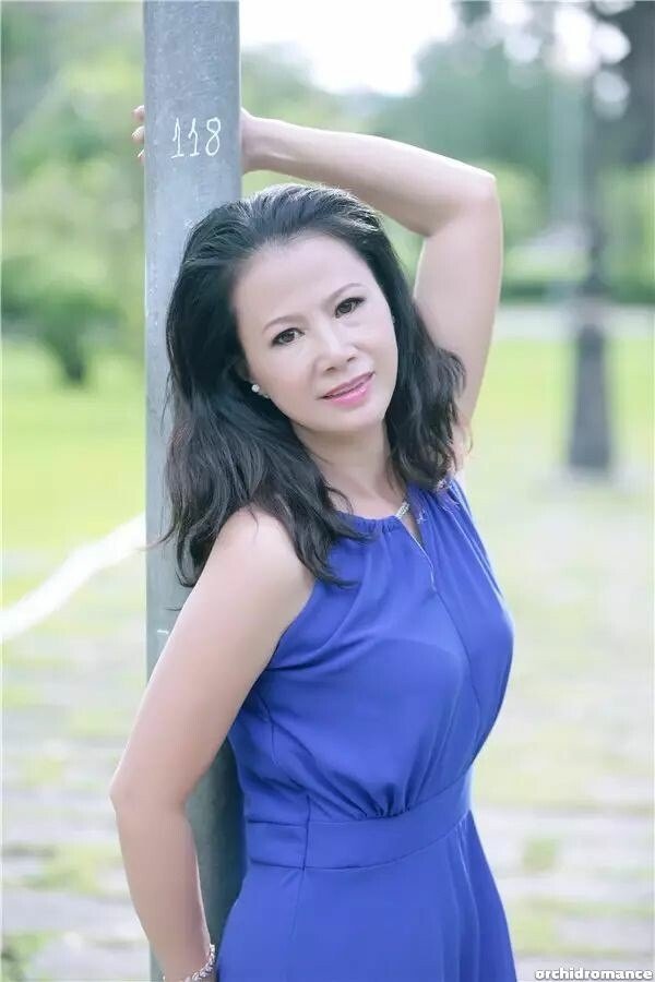 Huong, 57