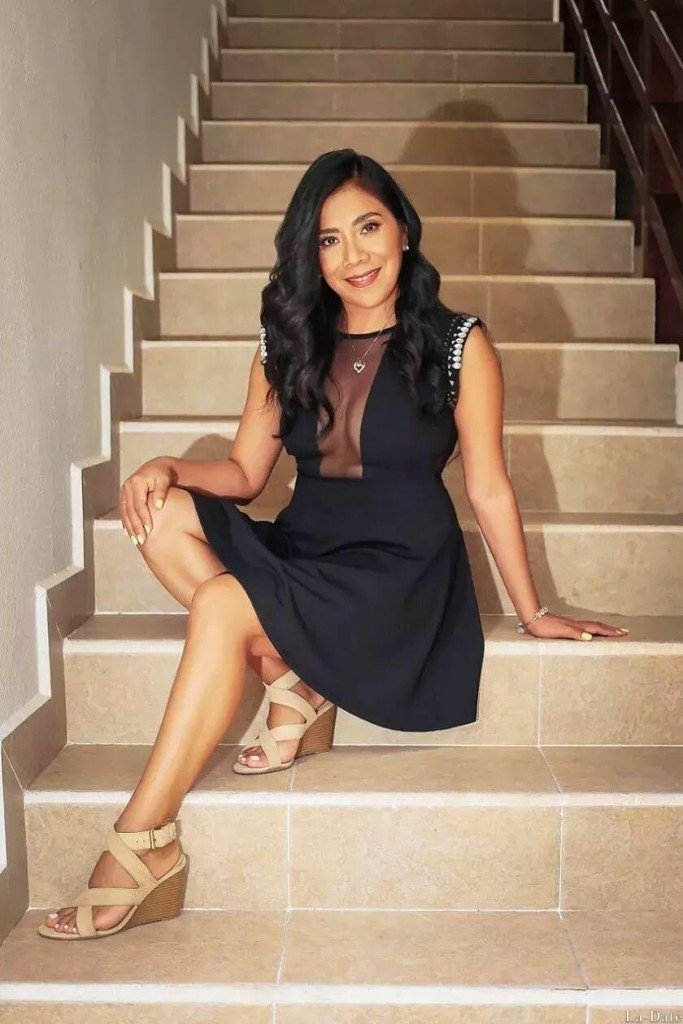 Cecilia, 43