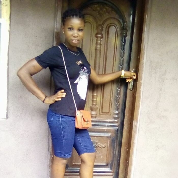 Prettygirl1302, 19
