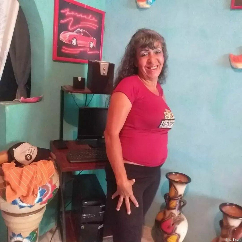 Karla, 56