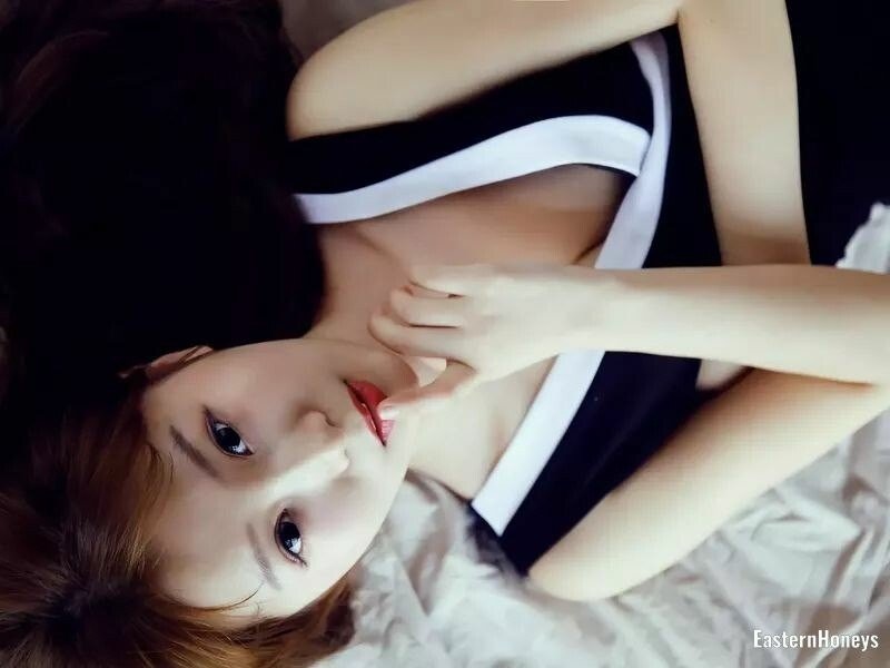 Fang, 48